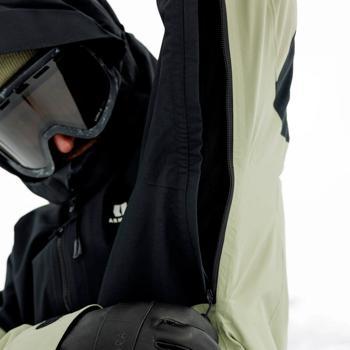 Armada Roamer 2L Gore-Tex Insulated Jacket | 2025